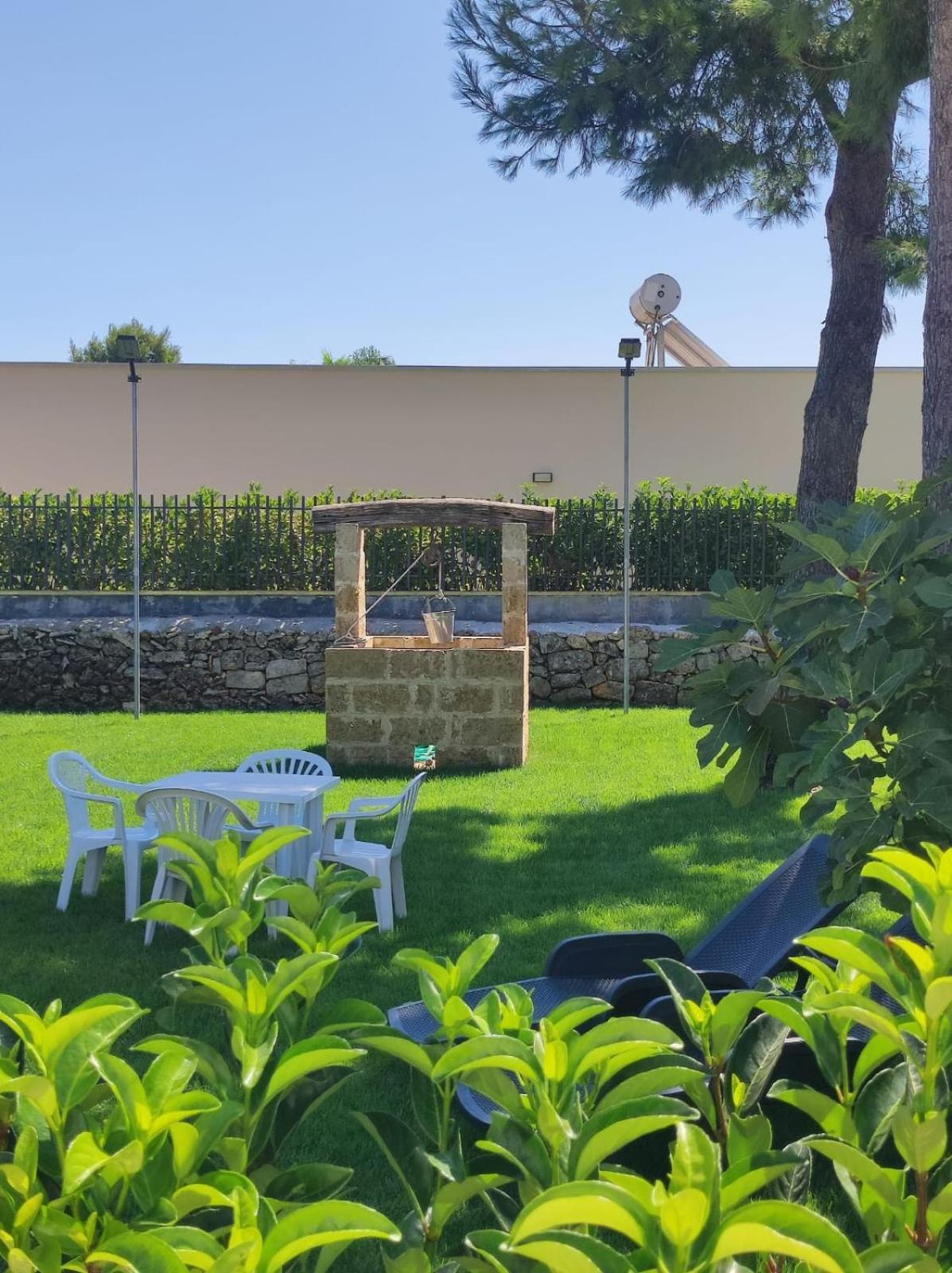 B&B Villa Vittorio Galatone Exterior foto